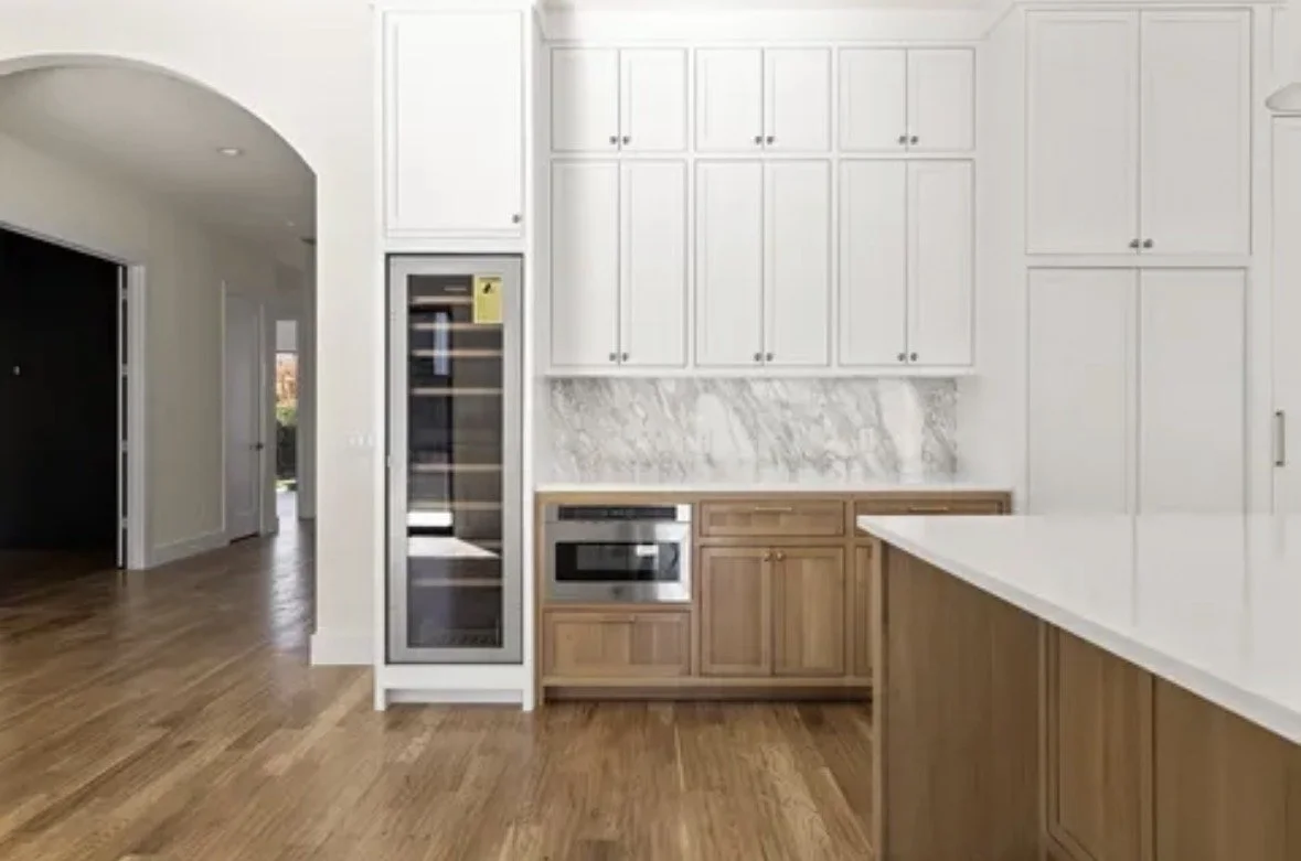 6028 Richmond Avenue, interior and exterior detail 3
